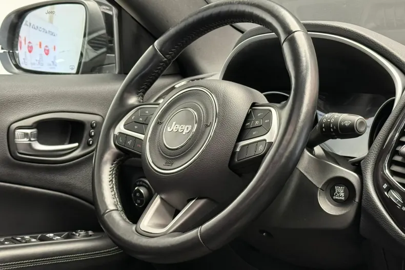 Jeep Compass din 2021 cu 159.570 km - oferta JEE153969 - foto 13