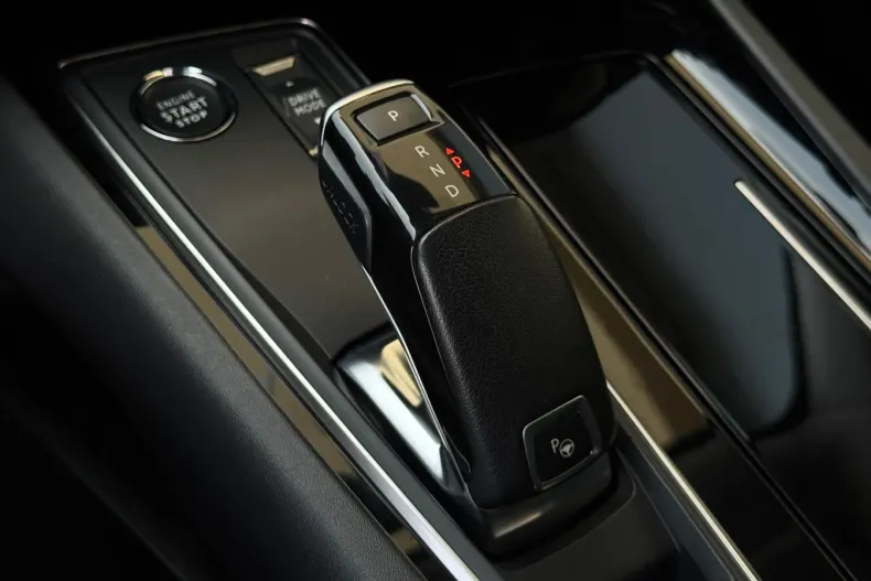 Peugeot 508 din 2020 cu 168.102 km - oferta PEU153970 - foto 16