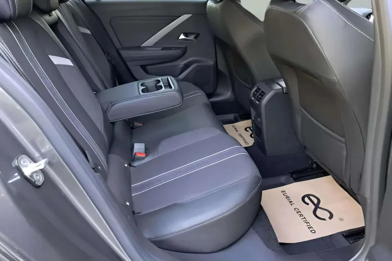 Opel Astra din 2023 cu 17.905 km - oferta OPE153974 - foto 8