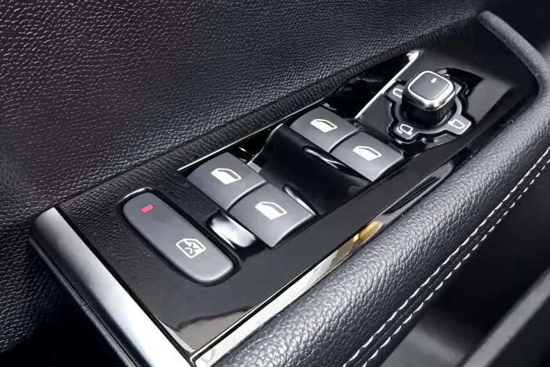 Opel Astra din 2023 cu 17.905 km - oferta OPE153974 - foto 17