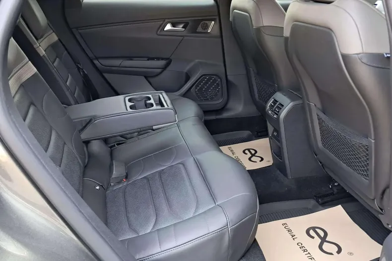 Citroën C5 X din 2023 cu 17.654 km - oferta CIT153976 - foto 8