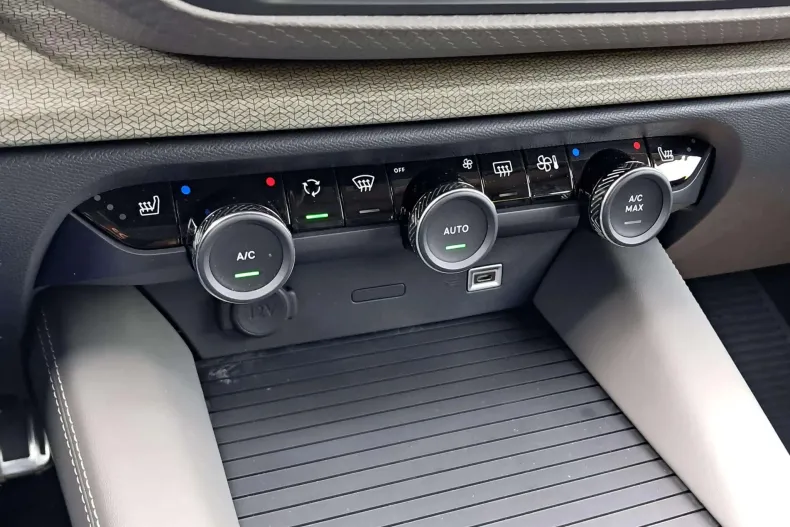 Citroën C5 X din 2023 cu 17.654 km - oferta CIT153976 - foto 14