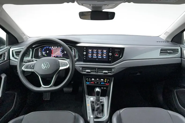 Volkswagen Taigo din 2025 cu 5.000 km - oferta VOL153978 - foto 8