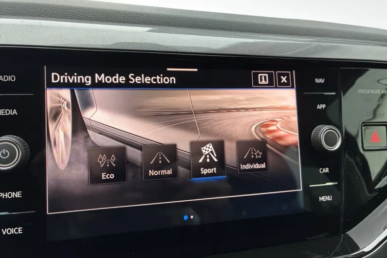 Volkswagen Taigo din 2025 cu 5.000 km - oferta VOL153978 - foto 27