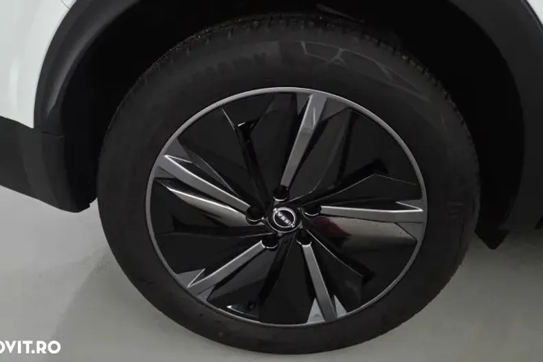 Nissan Qashqai din 2025 cu 999 km - oferta NIS153985 - foto 8