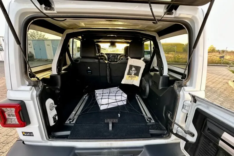 Jeep Wrangler din 2019 cu 65.300 km - oferta JEE153987 - foto 8