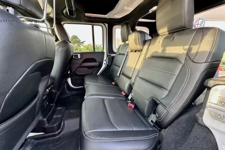 Jeep Wrangler din 2019 cu 65.300 km - oferta JEE153987 - foto 9