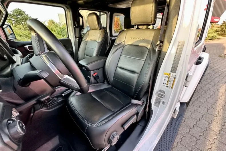 Jeep Wrangler din 2019 cu 65.300 km - oferta JEE153987 - foto 11