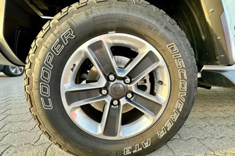 Jeep Wrangler din 2019 cu 65.300 km - oferta JEE153987 - foto 15