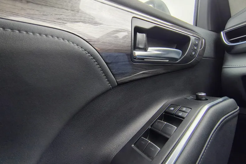 Toyota Highlander din 2022 cu 25.900 km - oferta TOY153992 - foto 10