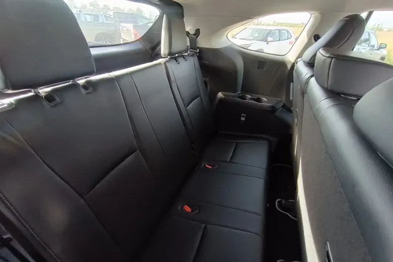 Toyota Highlander din 2022 cu 25.900 km - oferta TOY153992 - foto 11