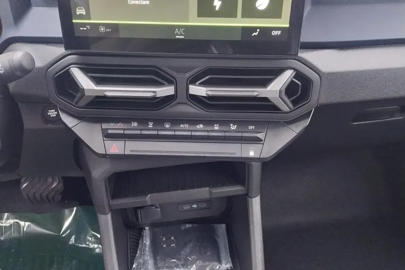 Dacia Duster din 2025 cu 4 km - oferta DAC153994 - foto 7