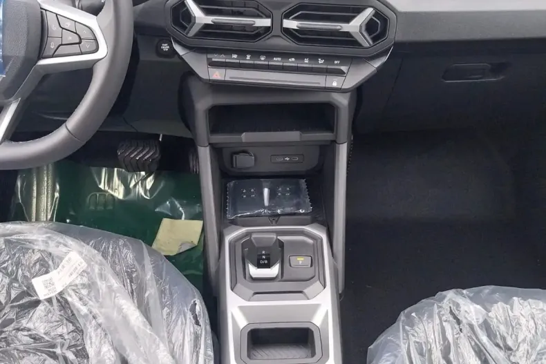 Dacia Duster din 2025 cu 13 km - oferta DAC153996 - foto 9