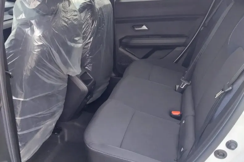 Dacia Duster din 2025 cu 13 km - oferta DAC153996 - foto 19