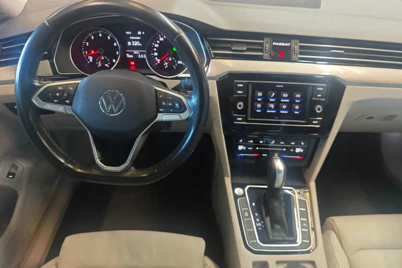 Volkswagen Passat din 2021 cu 72.690 km - oferta VOL154002 - foto 9