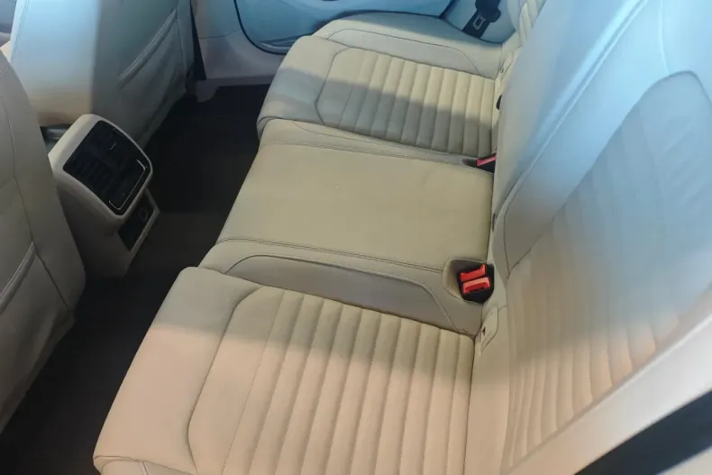 Volkswagen Passat din 2021 cu 72.690 km - oferta VOL154002 - foto 15