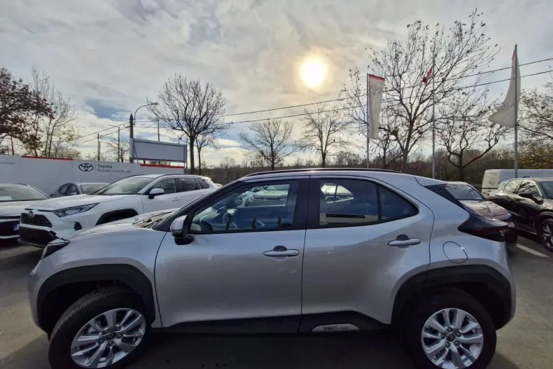 Toyota Yaris Cross din 2025 cu 5 km - oferta TOY154006 - foto 6