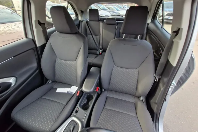 Toyota Yaris Cross din 2025 cu 5 km - oferta TOY154006 - foto 13