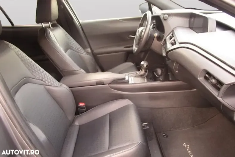 Lexus UX din 2021 cu 69.329 km - oferta LEX154011 - foto 6