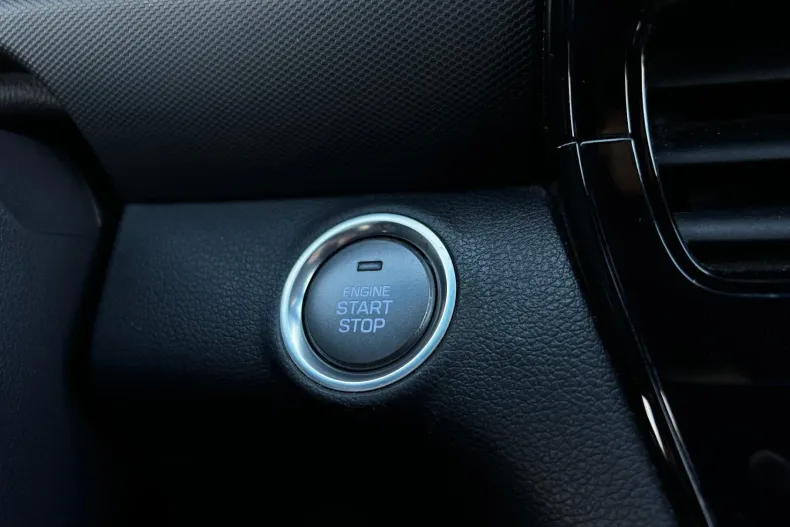 Hyundai IONIQ din 2019 cu 172.716 km - oferta HYU154018 - foto 22