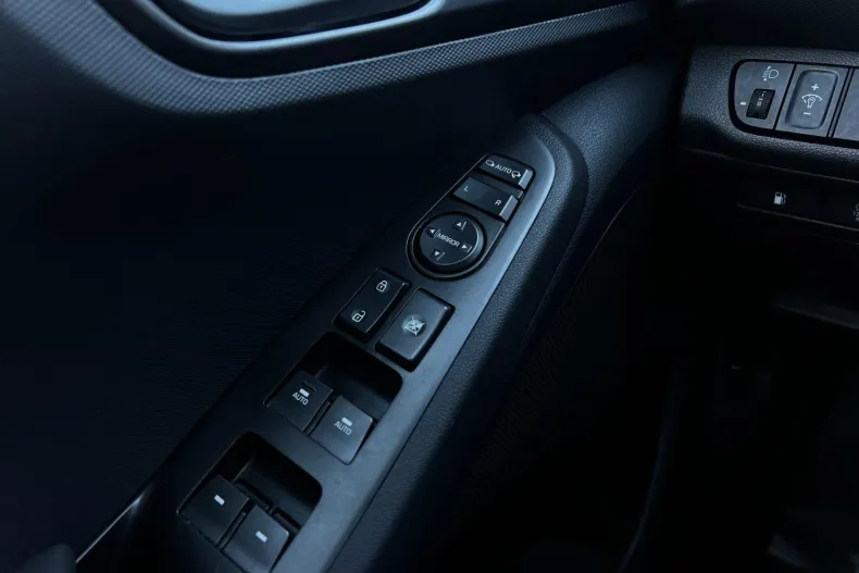 Hyundai IONIQ din 2019 cu 172.716 km - oferta HYU154018 - foto 31