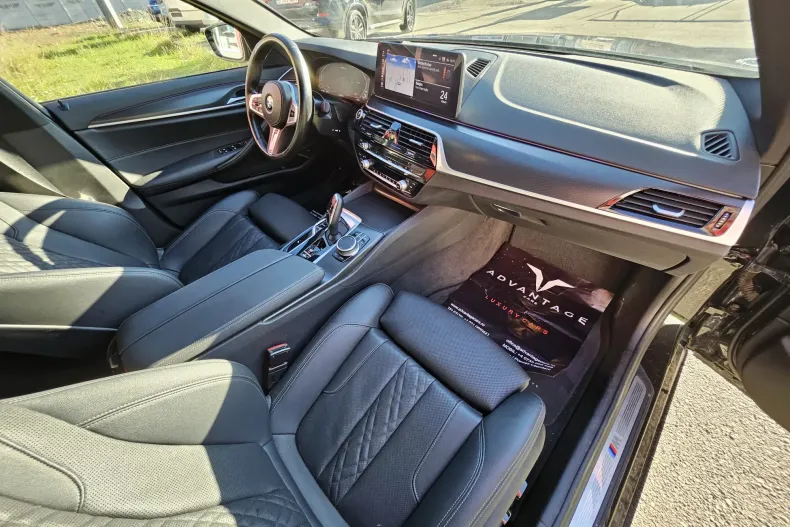 BMW Seria 5 din 2022 cu 33.767 km - oferta BMW154019 - foto 18