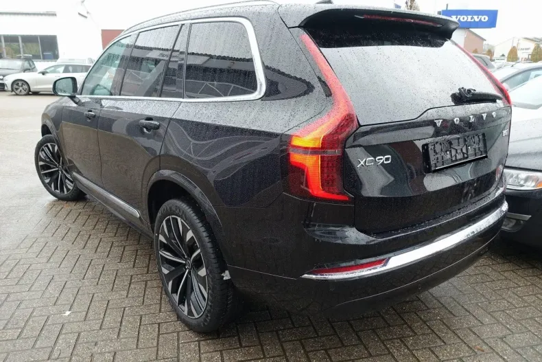 Volvo XC90 din 2025 cu 22.800 km - oferta VOL154025 - foto 4