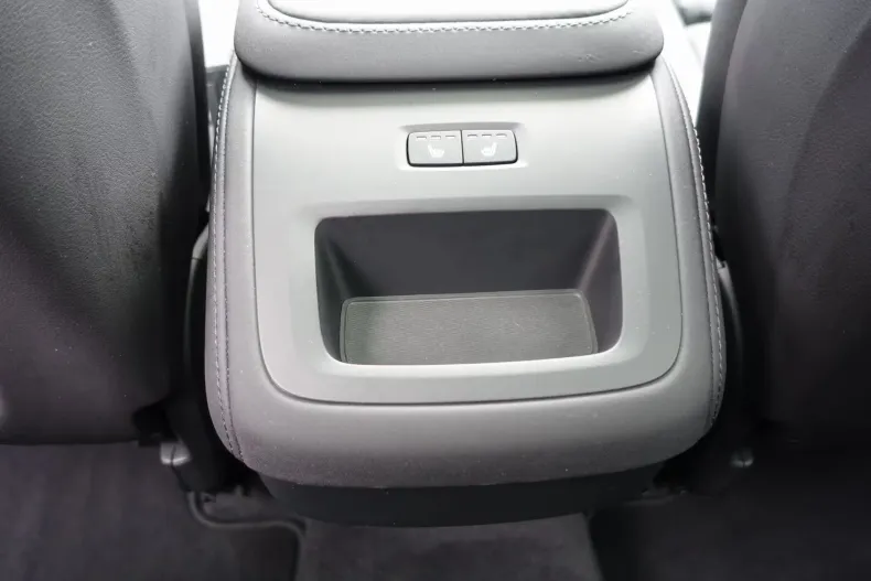 Volvo XC90 din 2025 cu 22.800 km - oferta VOL154025 - foto 18