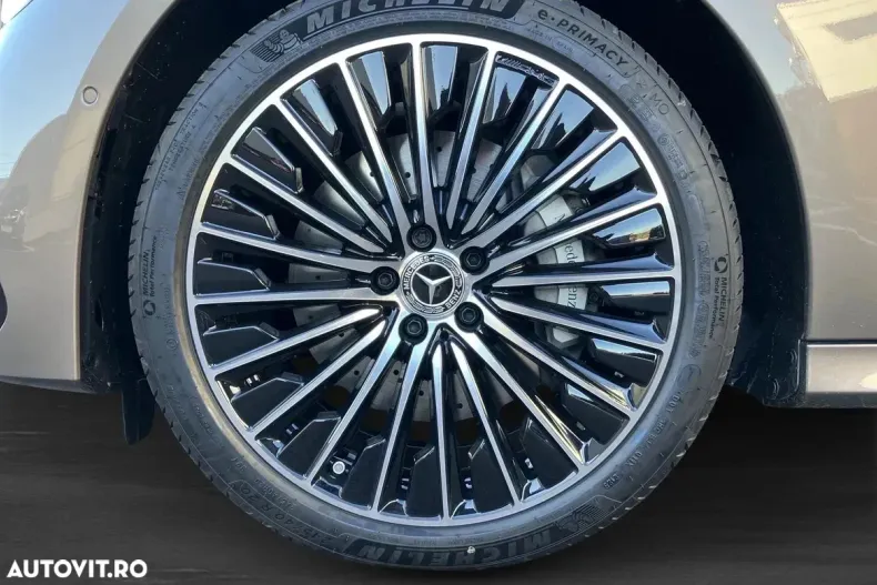 Mercedes-Benz E din 2025 cu 9.100 km - oferta MER154026 - foto 6