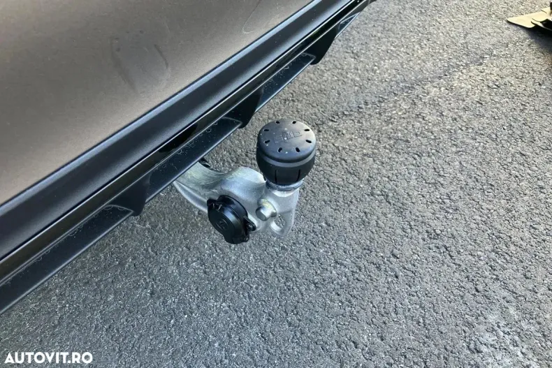 Mercedes-Benz E din 2025 cu 9.100 km - oferta MER154026 - foto 18