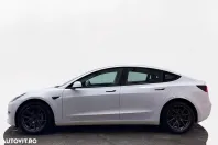 Tesla Model 3 din 2023 cu 34.265 km - oferta TES154027 - foto 9