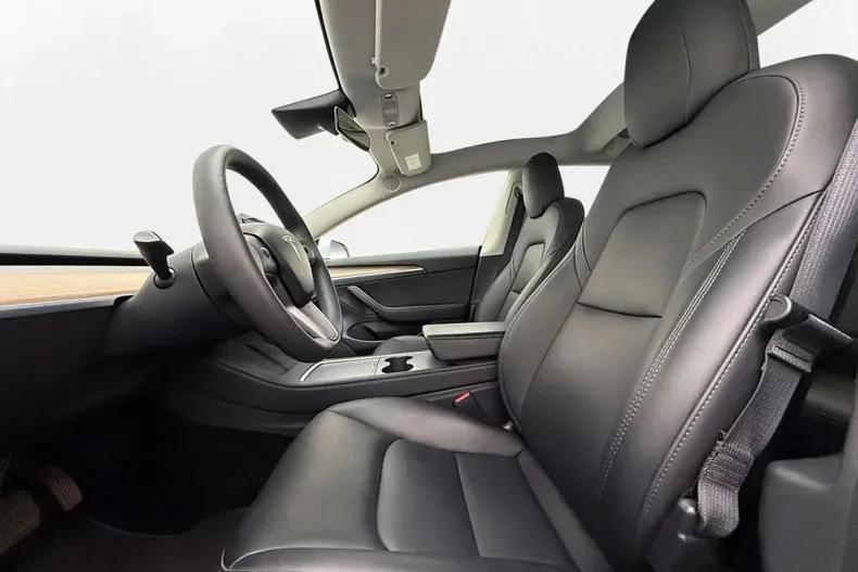 Tesla Model 3 din 2023 cu 34.265 km - oferta TES154027 - foto 11