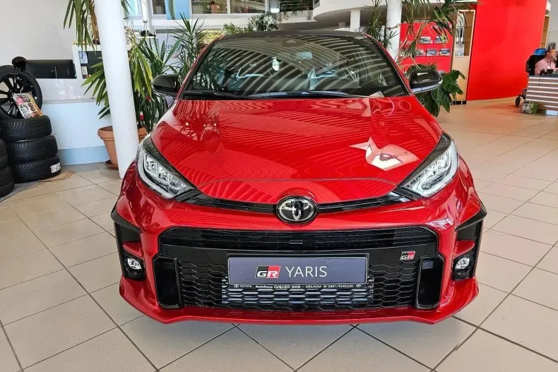 Toyota Yaris din 2024 cu 20 km - oferta TOY154031 - foto 2