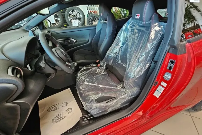 Toyota Yaris din 2024 cu 20 km - oferta TOY154031 - foto 7