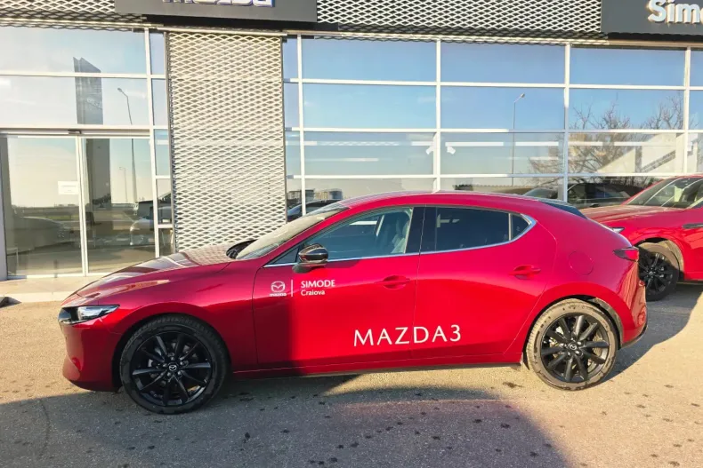 Mazda 3 din 2025 cu 3.500 km - oferta MAZ154041 - foto 3