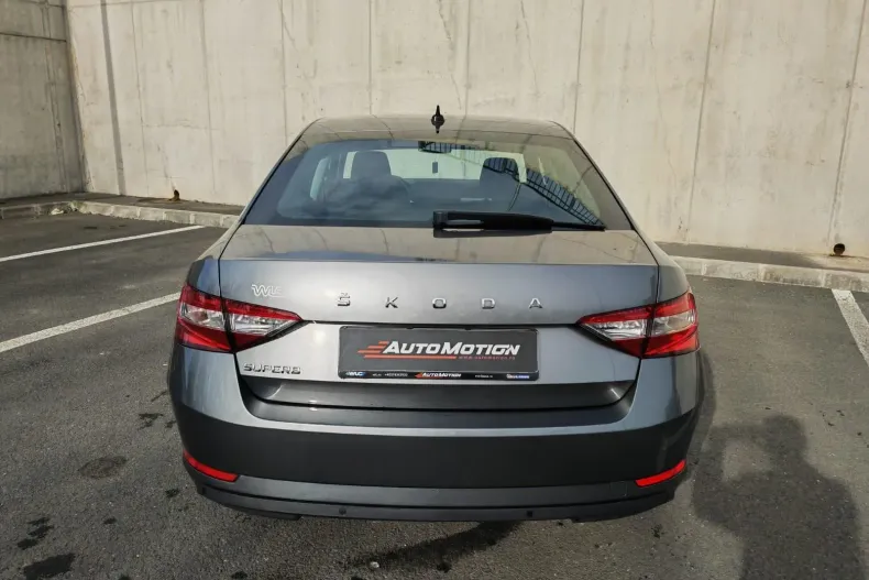 Skoda Superb din 2023 cu 77.261 km - oferta SKO154044 - foto 6