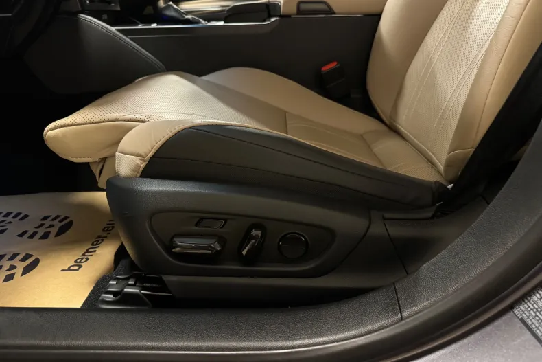 Lexus Seria ES din 2019 cu 129.500 km - oferta LEX154045 - foto 19