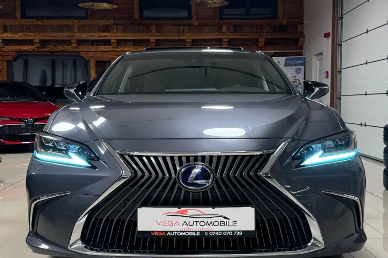 Lexus Seria ES din 2019 cu 129.500 km - oferta LEX154045 - foto 40