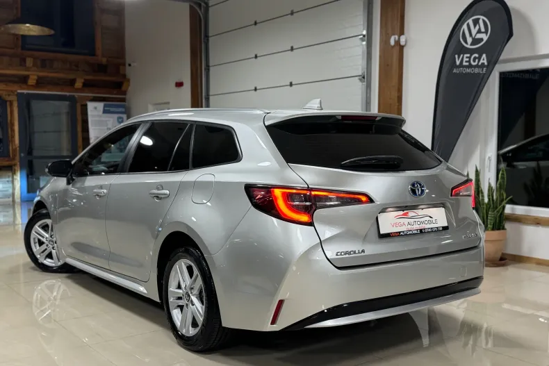 Toyota Corolla din 2021 cu 142.000 km - oferta TOY154046 - foto 4