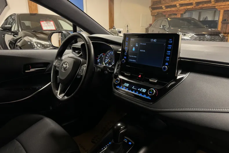 Toyota Corolla din 2021 cu 142.000 km - oferta TOY154046 - foto 14