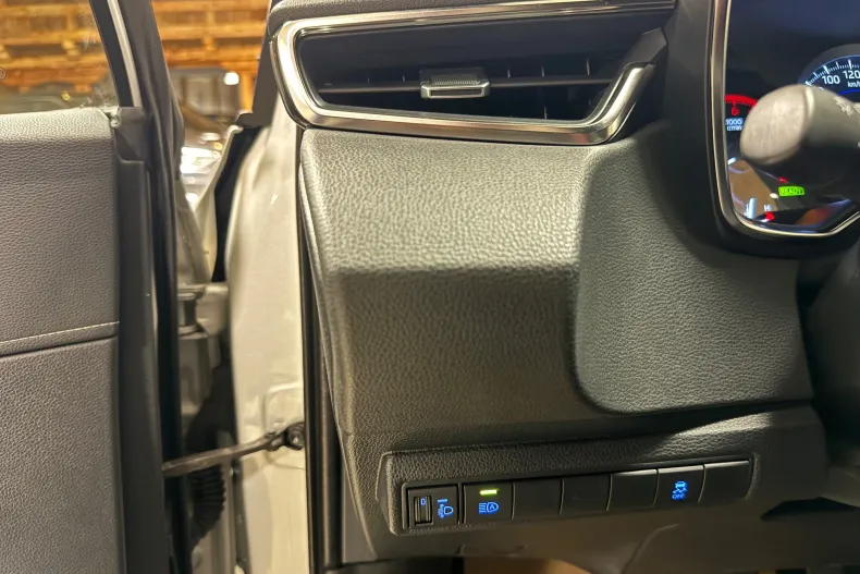 Toyota Corolla din 2021 cu 142.000 km - oferta TOY154046 - foto 18