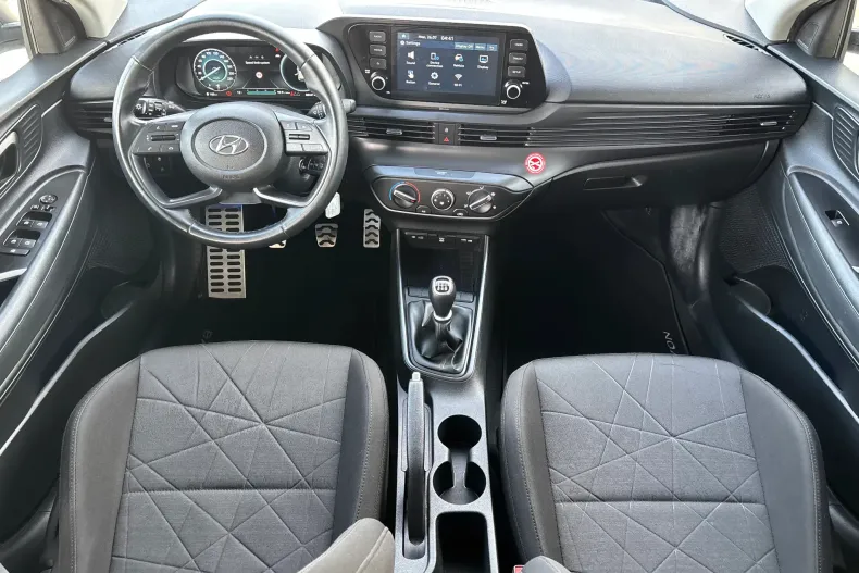 Hyundai BAYON din 2022 cu 88.440 km - oferta HYU154048 - foto 4