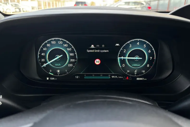 Hyundai BAYON din 2022 cu 88.440 km - oferta HYU154048 - foto 13