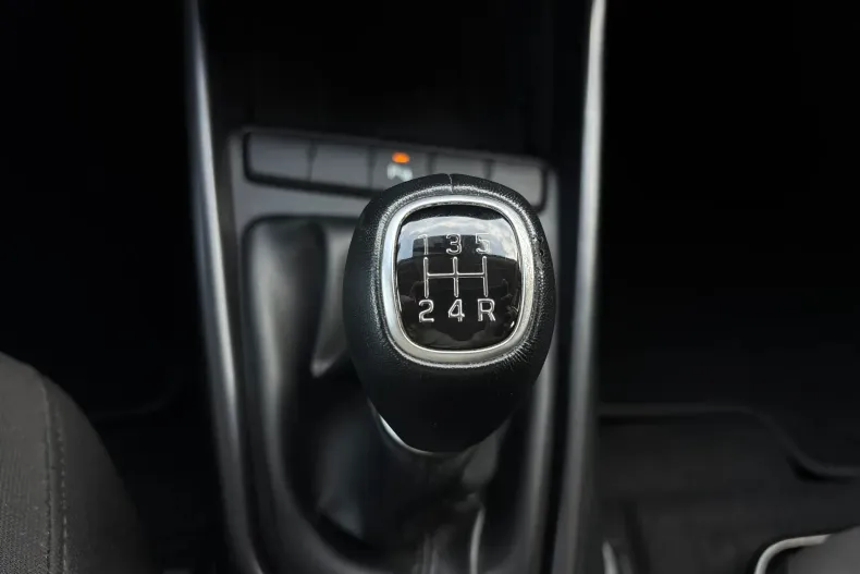 Hyundai BAYON din 2022 cu 88.440 km - oferta HYU154048 - foto 21