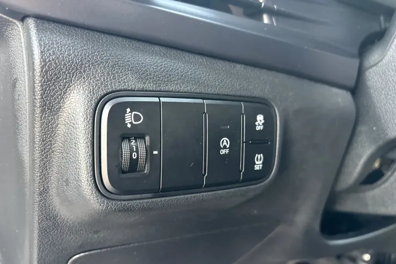 Hyundai BAYON din 2022 cu 88.440 km - oferta HYU154048 - foto 25