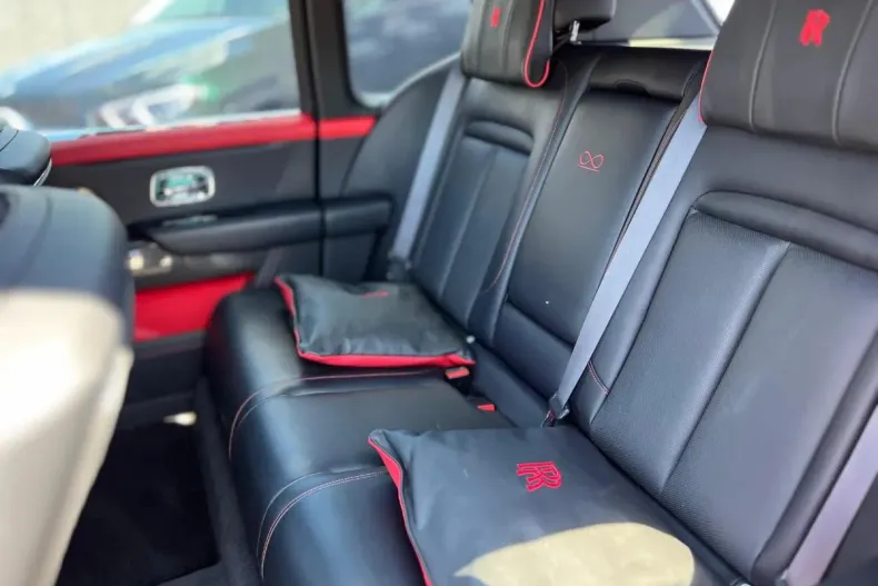 Rolls-Royce Cullinan din 2022 cu 27.000 km - oferta ROL154053 - foto 27