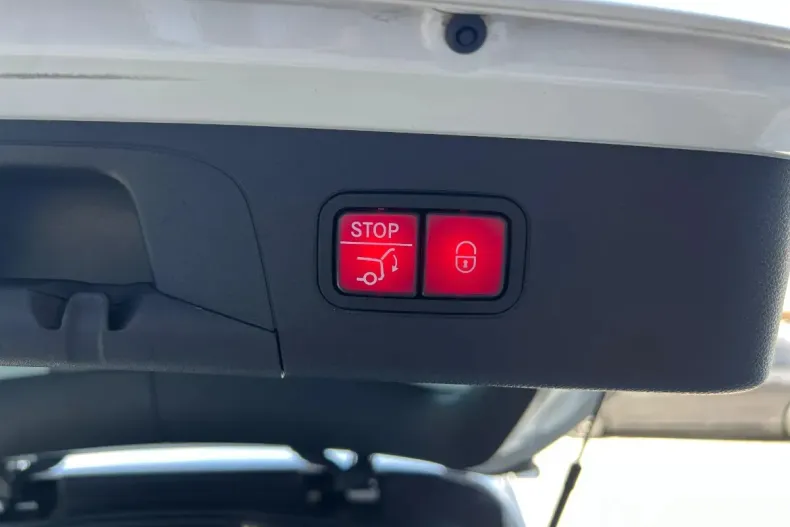 Mercedes-Benz GLC din 2022 cu 123.661 km - oferta MER154054 - foto 25