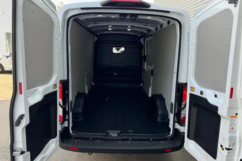 Ford Transit din 2025 cu 1 km - oferta FOR154061 - foto 12