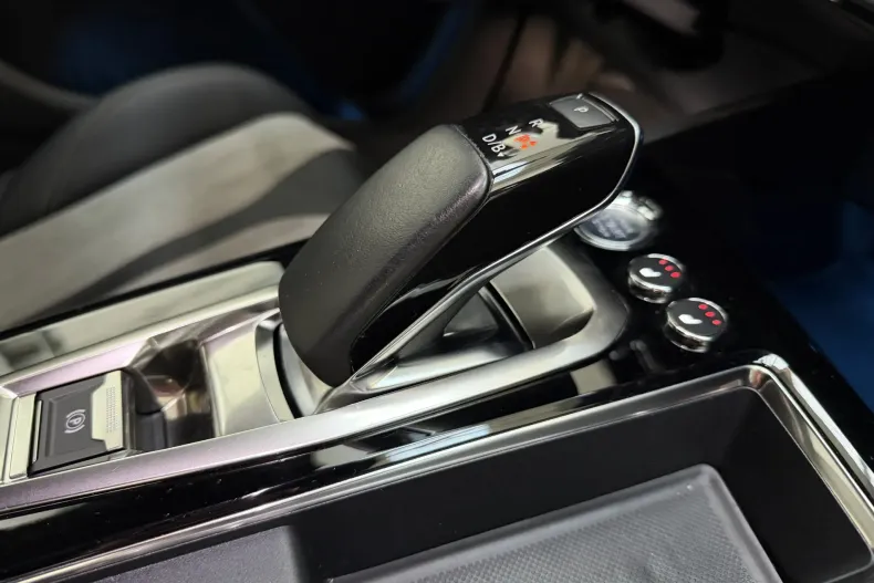 Peugeot 3008 din 2021 cu 159.000 km - oferta PEU154071 - foto 14