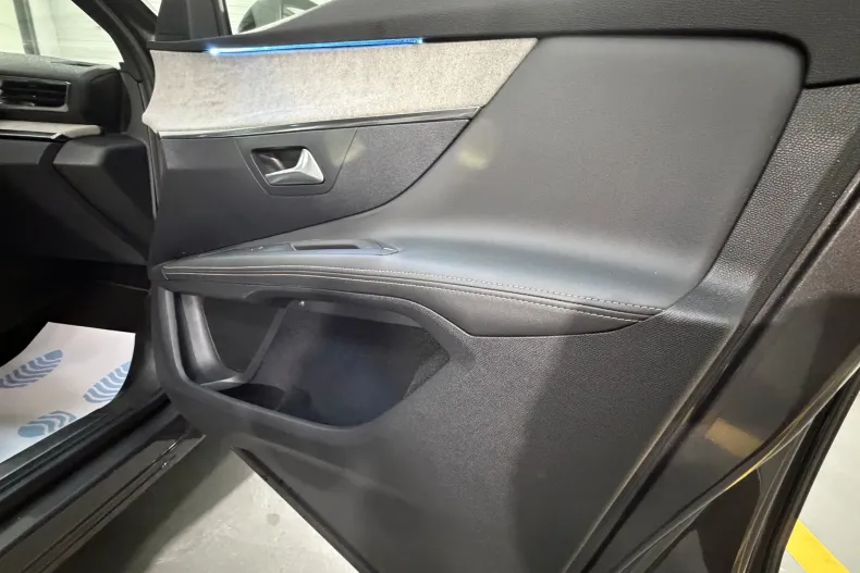 Peugeot 3008 din 2021 cu 159.000 km - oferta PEU154071 - foto 15